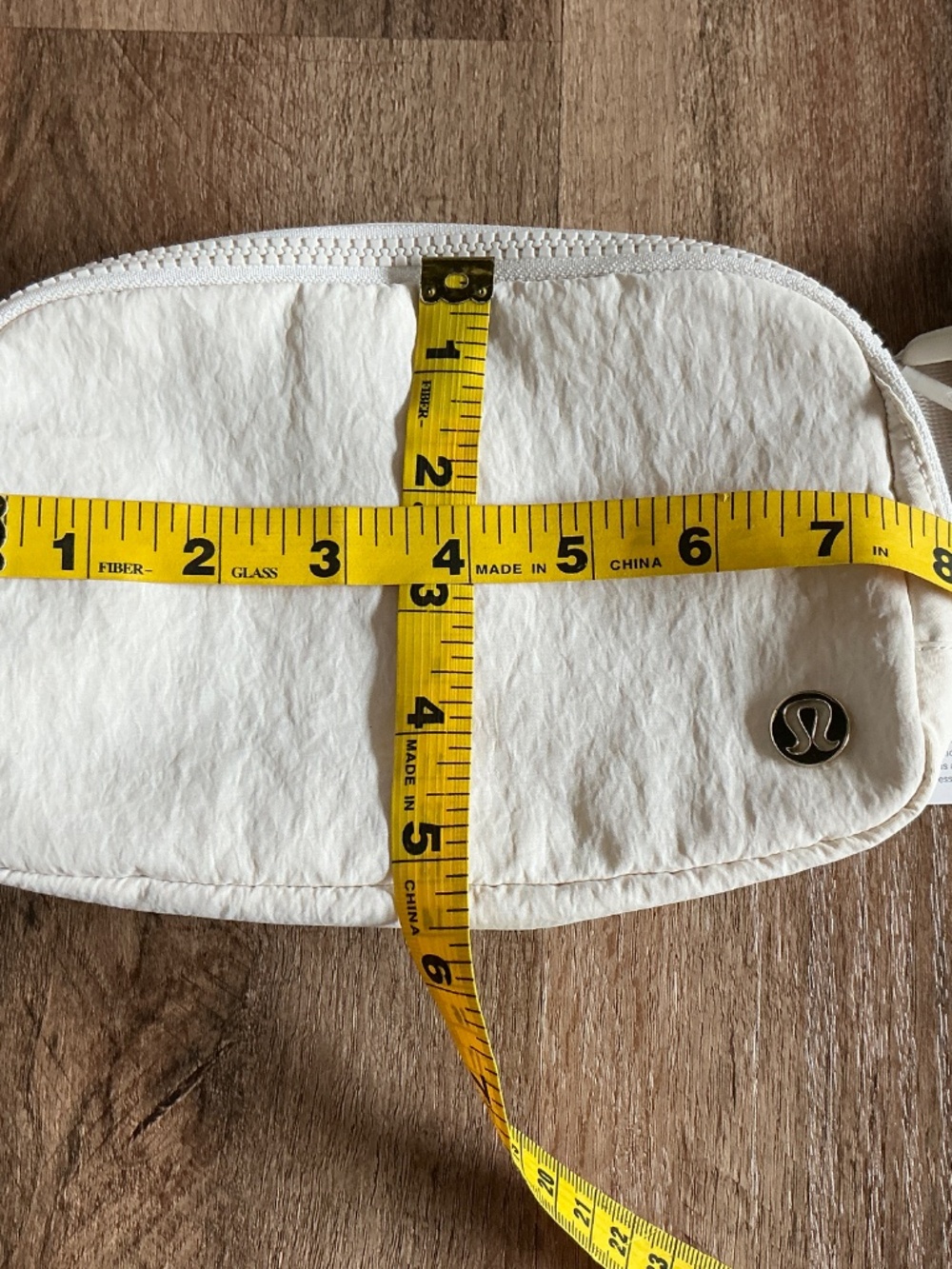Lululemon Everywhere Belt Bag White Cream With Logo Strap Chest LU9BG1S NEW - Picture 13 of 13